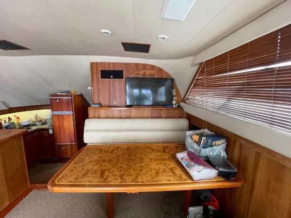 Slide: The Image of Cape Fear 47 Custom Carolina Sportfish 1999 - 6