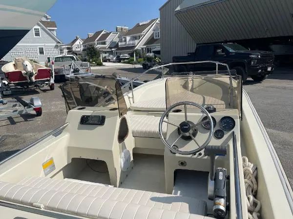 Slide: The Image of Boston Whaler 150 Super Sport 1988 - 9