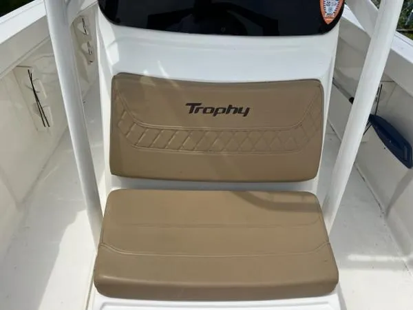 Slide: The Image of Bayliner Trophy T22CC 2021 - 5