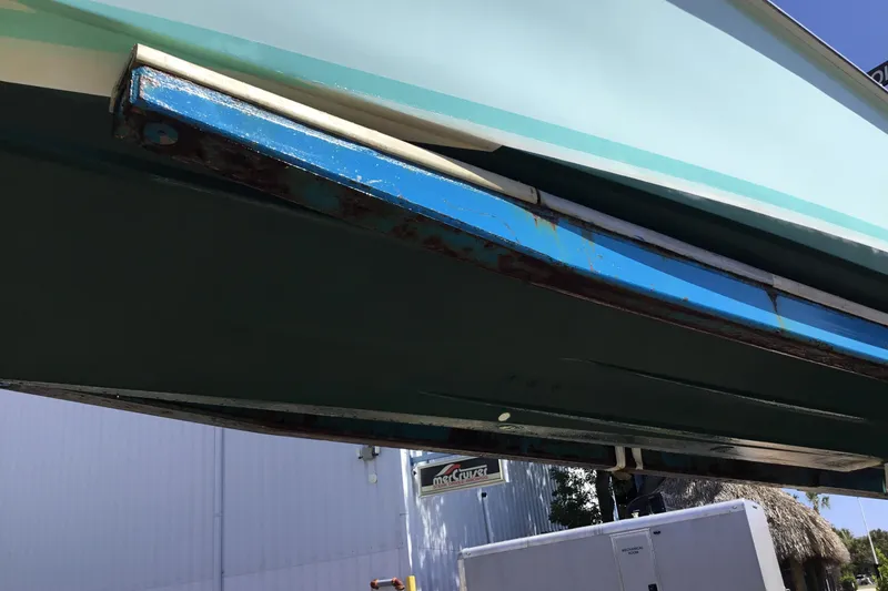Slide: The Image of Underside view of a 2000 Jupiter 31 Center Console boat hull. - 76