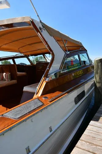 Slide: The Image of Maycraft 42 Sport Cruiser 2002 - 11