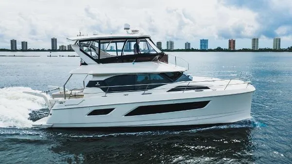 Slide: The Image of Aquila 44 Power Cat 2017 - 0