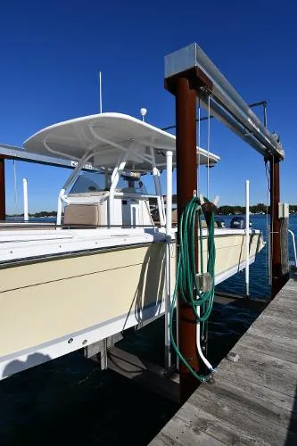 Slide: The Image of Jefferson FS35 Marlago 2004 - 1