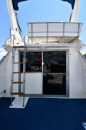 Slide: The Image of Sea Ray 370 Sedan Bridge 1991 - 7