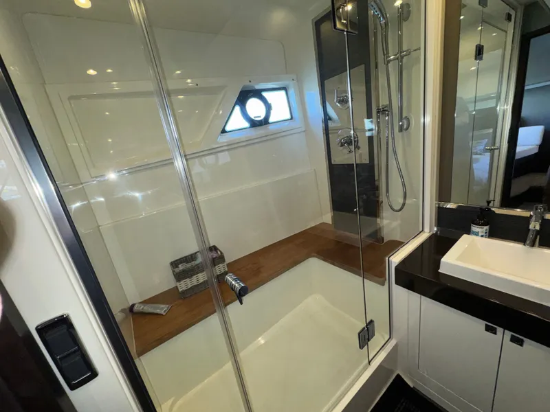 Slide: The Image of Carver Yachts C52 2020 - 22