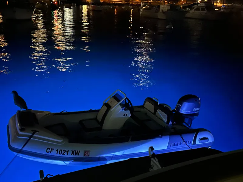 Slide: The Image of Carver Yachts C52 2020 - 3