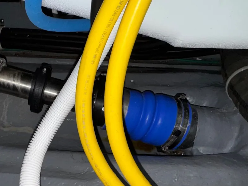 Slide: The Image of Carver Yachts C52 2020 - 37