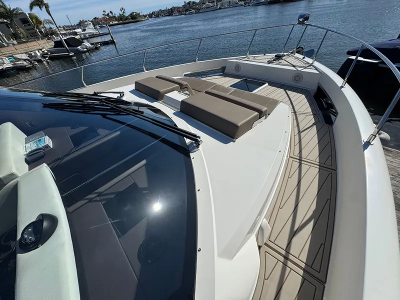 Slide: The Image of Carver Yachts C52 2020 - 6