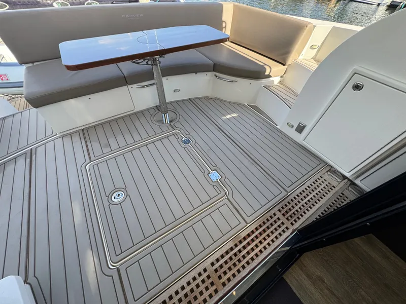 Slide: The Image of Carver Yachts C52 2020 - 7