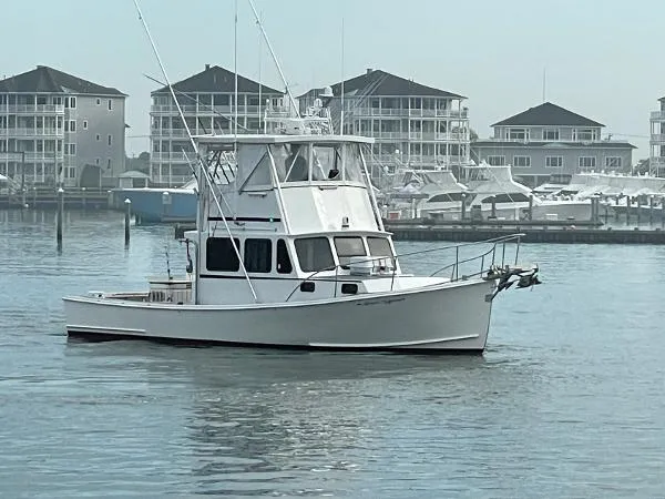 Slide: The Image of Young Brothers 35 Bridge Boat 2003 - 1