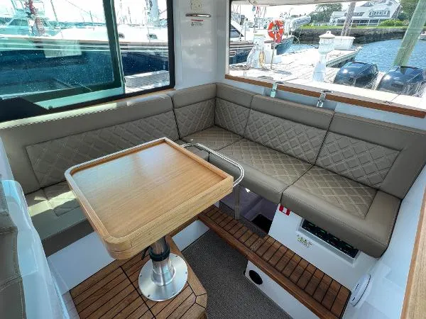 Slide: The Image of Axopar 37 Cabin 2019 - 10