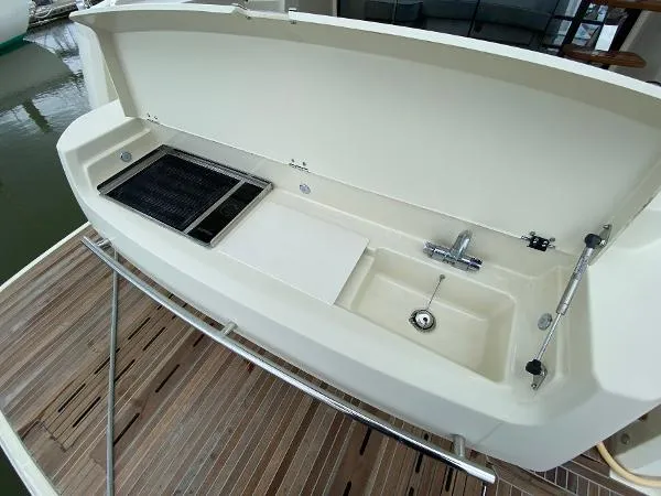 Slide: The Image of Beneteau Monte Carlo 4 2017 - 9