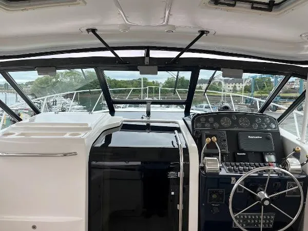 Slide: The Image of Tiara 3500 Open 2002 - 9