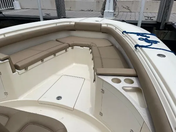 Slide: The Image of Scout 275 LXF 2013 - 5