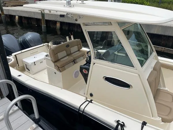 Slide: The Image of Scout 275 LXF 2013 - 9