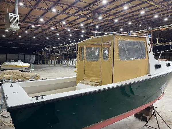 Slide: The Image of Eastern 27 Lobsterman 1999 - 6