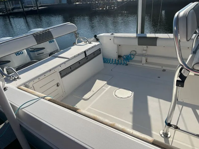 Slide: The Image of Cobia 274 Center Console 2005 - 4