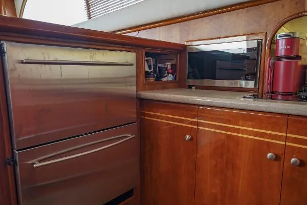 Slide: The Image of Cape Fear 47 Custom Carolina Sportfish 1999 - 9