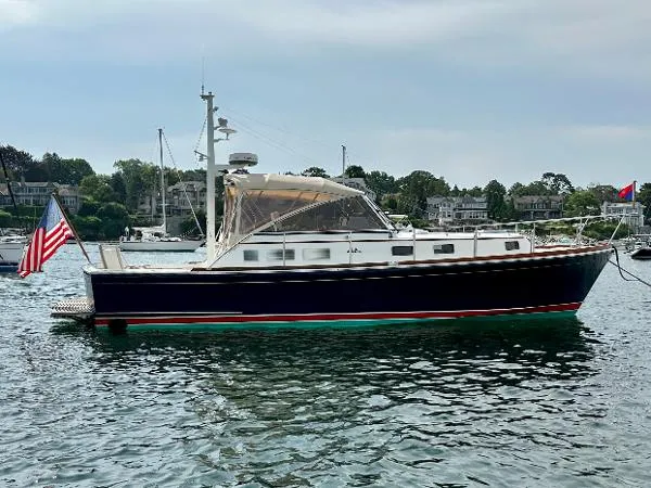 Slide: The Image of Grand Banks Eastbay 38 Express 1999 - 2