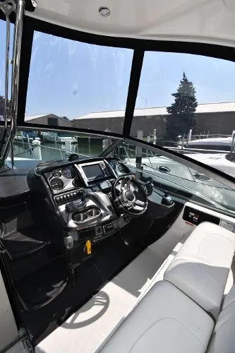 Slide: The Image of Monterey 340 Sport Yacht 2012 - 11