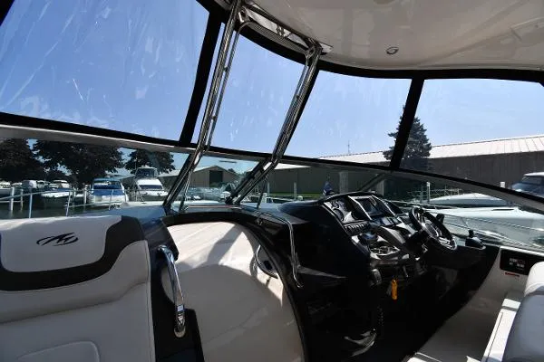 Slide: The Image of Monterey 340 Sport Yacht 2012 - 9