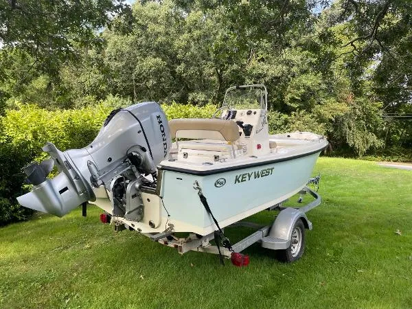 Slide: The Image of Key West 1720 Sportsman 2018 - 2