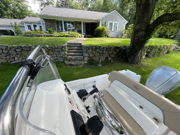 Slide: The Image of Key West 1720 Sportsman 2018 - 6
