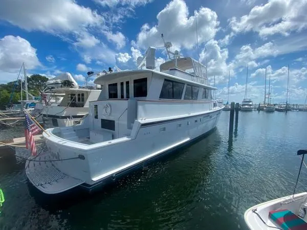 Slide: The Image of Hatteras 67 Cockpit Motor Yacht 1981 - 1