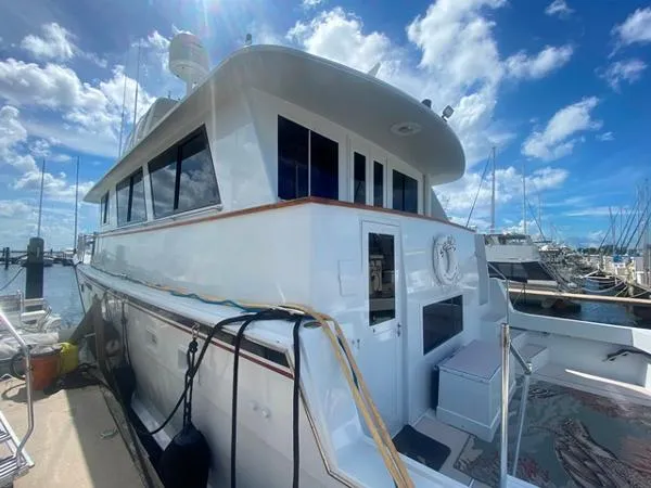 Slide: The Image of Hatteras 67 Cockpit Motor Yacht 1981 - 5