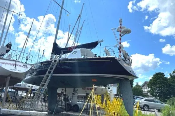 Slide: The Image of Farr Custom 1984 - 6