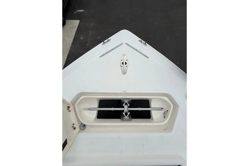 Slide: The Image of Bow view of 2006 SeaVee 340B boat with anchor compartment. - 55