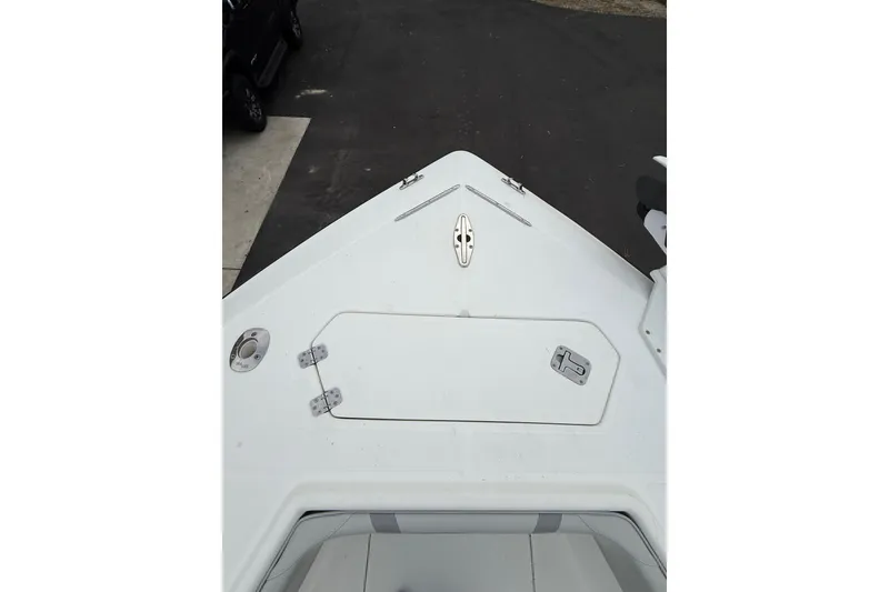 Slide: The Image of Bow view of 2006 SeaVee 340B boat, featuring deck hatch and fittings. - 56