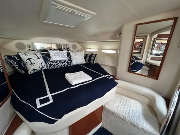 Slide: The Image of Sea Ray 340 Sundancer 2002 - 10