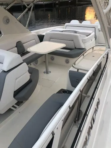 Slide: The Image of Fountain 48 Express Cruiser 2005 - 10