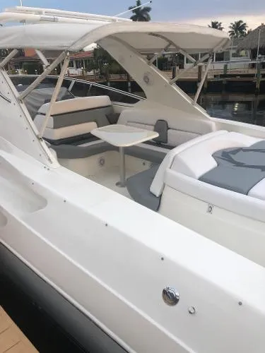 Slide: The Image of Fountain 48 Express Cruiser 2005 - 4