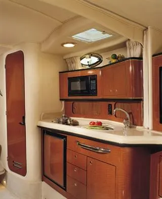 Slide: The Image of Sea Ray 300 Sundancer 2002 - 5