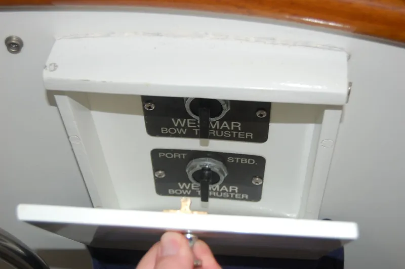 Slide: The Image of Bow thruster control on Ocean Alexander 50 Pilothouse, 1981 model. - 17
