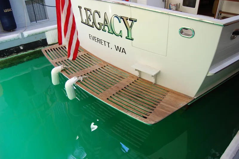 Slide: The Image of Ocean Alexander 50 Pilothouse 1981 - 73