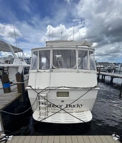 Slide: The Image of Hatteras 48 Motor Yacht 1981 - 5