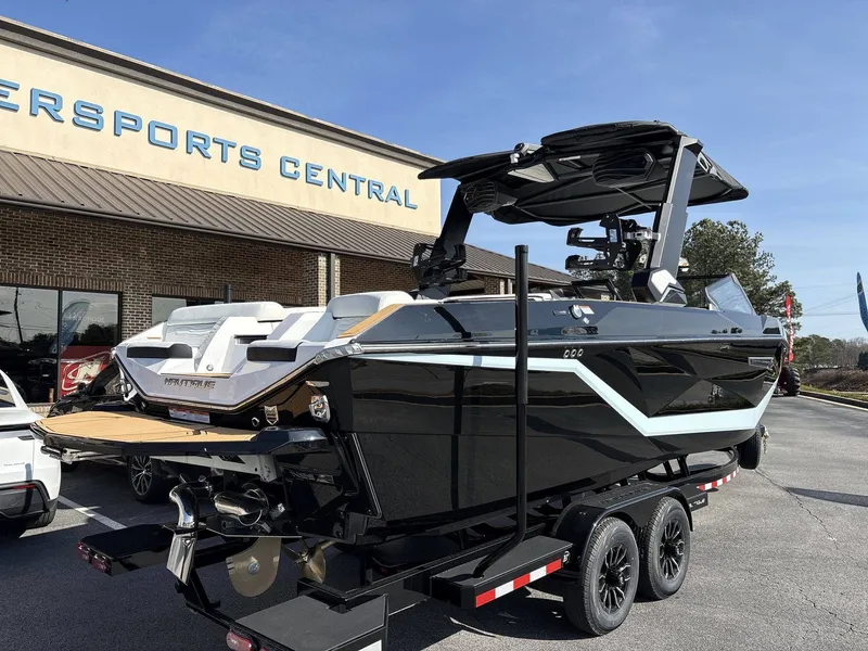 Slide: The Image of Nautique G25 2026 - 24