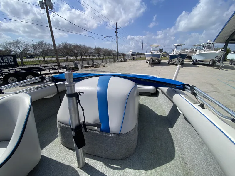 Slide: The Image of Malibu Tantrum 20 1997 - 22