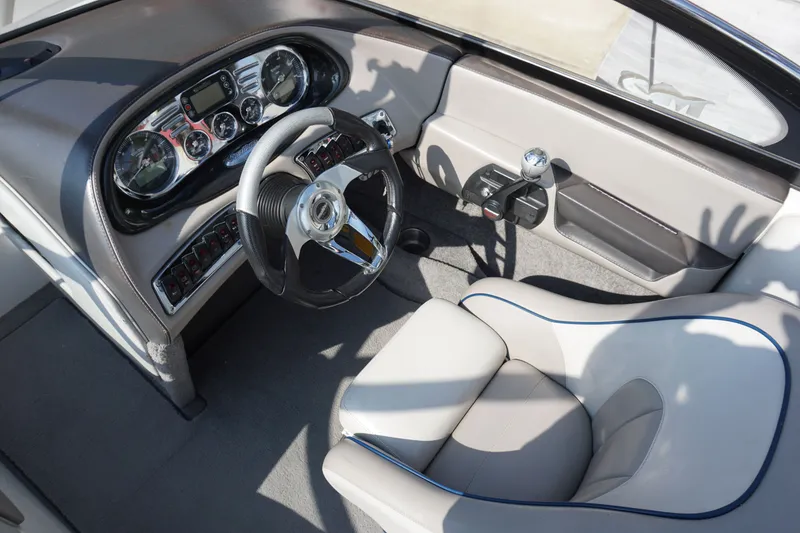 Slide: The Image of Malibu Wakesetter 23 LSV 2007 - 16