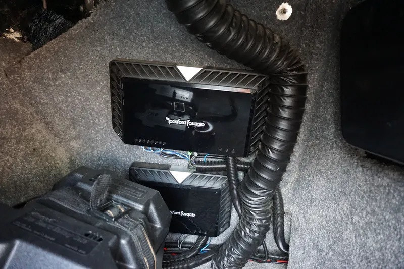 Slide: The Image of Malibu Wakesetter 23 LSV 2007 - 23