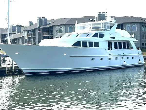 Slide: The Image of Burger Raised Pilothouse 1994 - 2