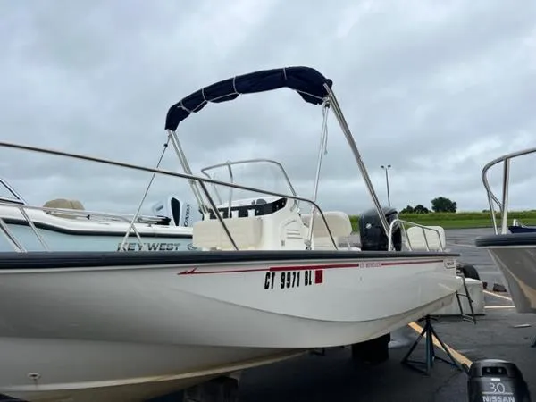 Slide: The Image of Boston Whaler 170 Montauk 2022 - 0