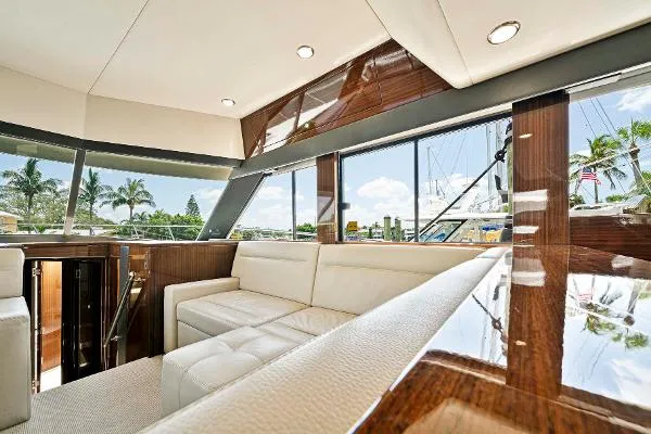 Slide: The Image of Maritimo M50 2016 - 5