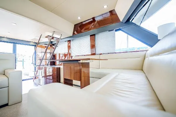 Slide: The Image of Maritimo M50 2016 - 8
