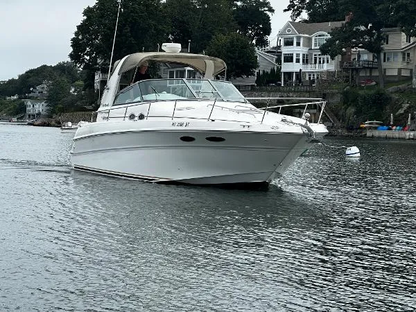 Slide: The Image of Sea Ray 310 Sundancer 2000 - 3