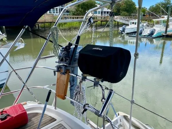 Slide: The Image of Beneteau 473 2003 - 6