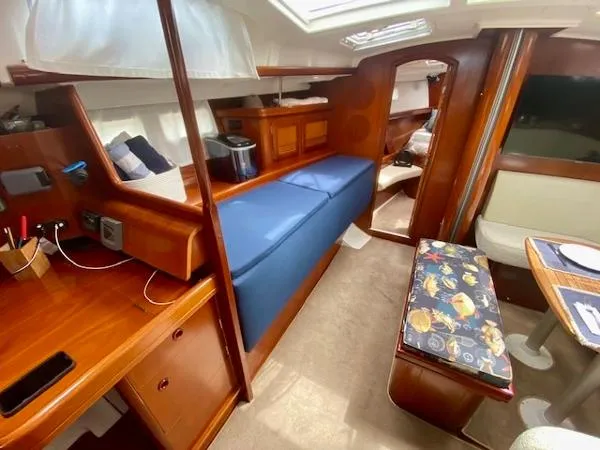 Slide: The Image of Beneteau 473 2003 - 8